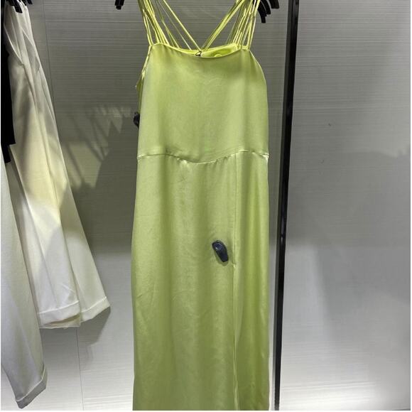 ZARA BLOGGER FAVORITE SATIN MIDI FLOWY DRESS - Picture 10 of 14